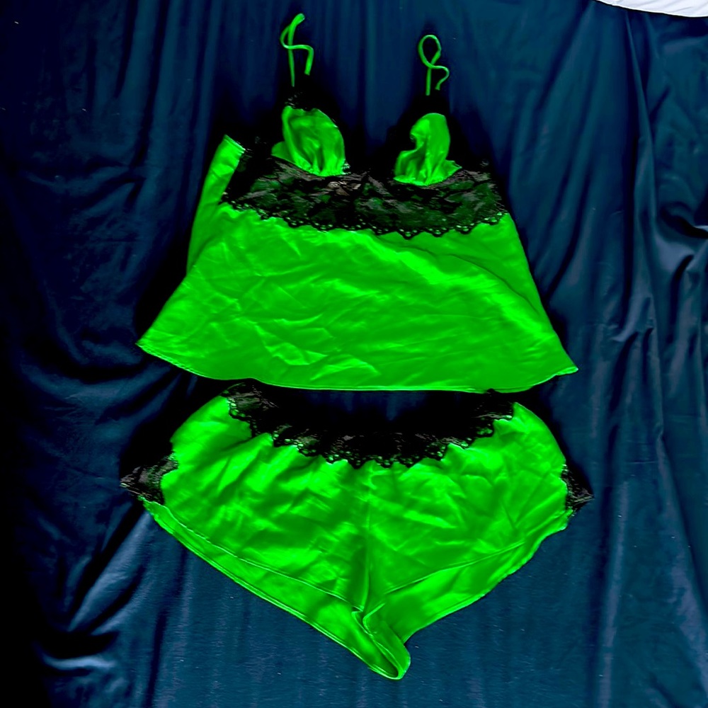 Victoria Secret Emerald Green Lingerie Set
